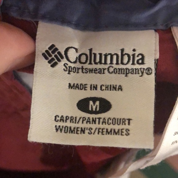 Columbia Woman’s Capris, medium - Picture 8 of 9